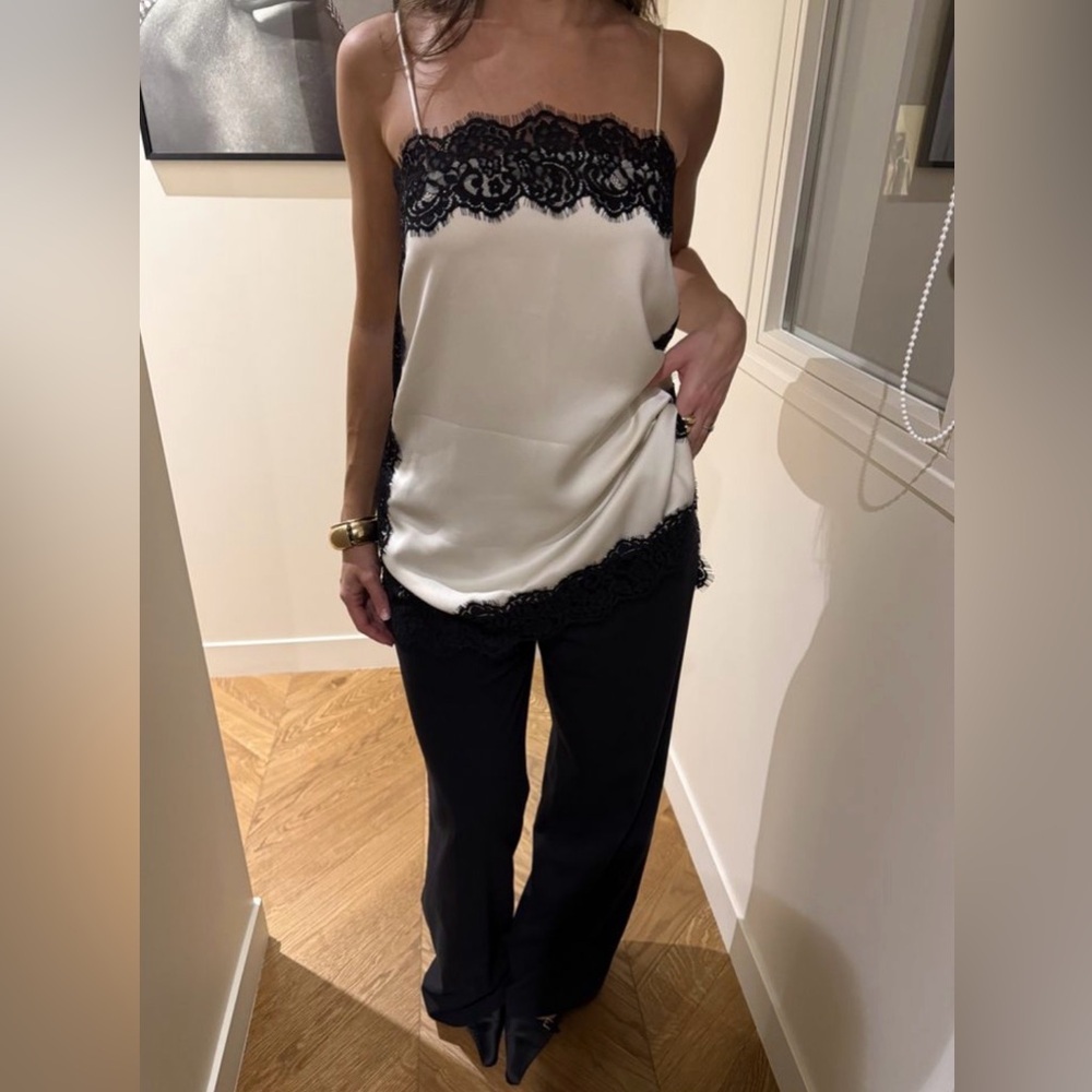 π₯π₯Zara ZW collection satin effect lace top